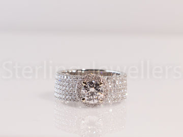 18ct white gold diamond engagement ring