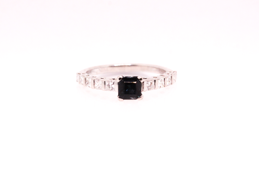 18ct W/G Sapphire and Diamond Ring